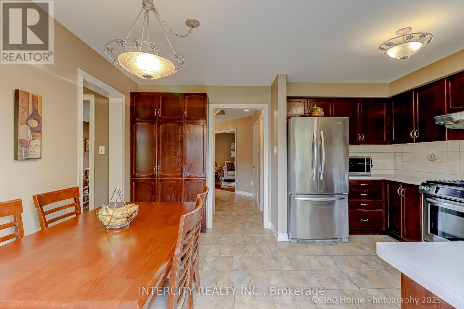 539 Langport Court, Mississauga, Ontario  L5R 3M5 - Photo 14 - W12196595