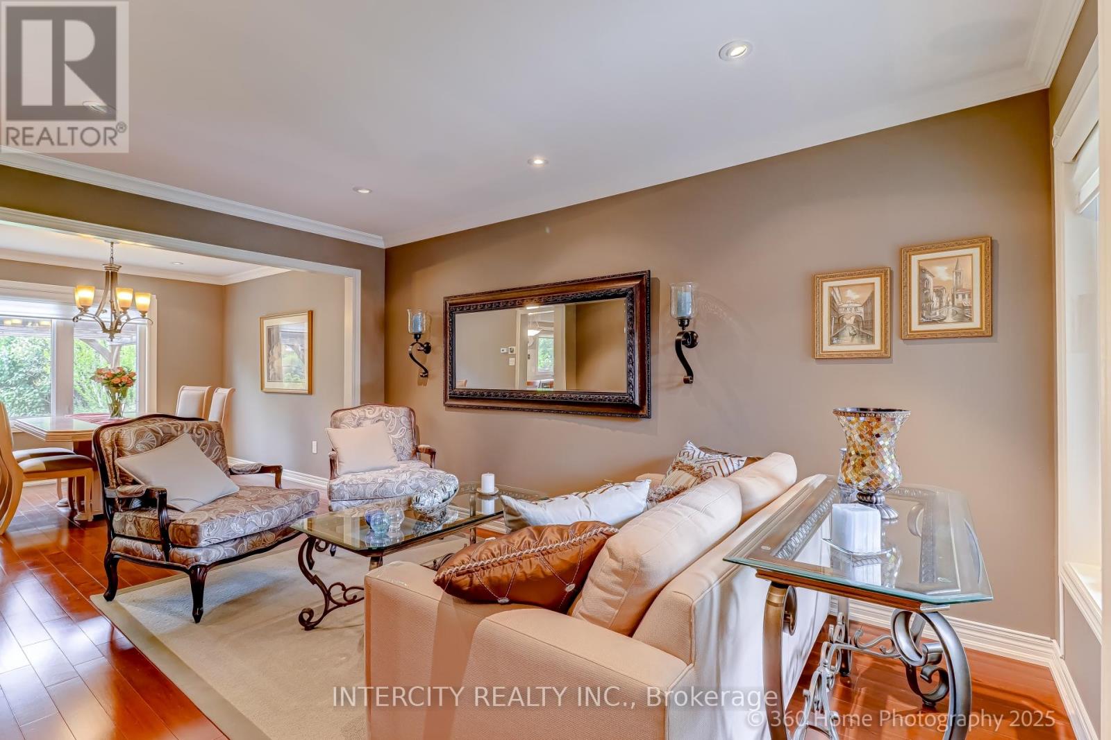 539 Langport Court, Mississauga, Ontario  L5R 3M5 - Photo 8 - W12196595