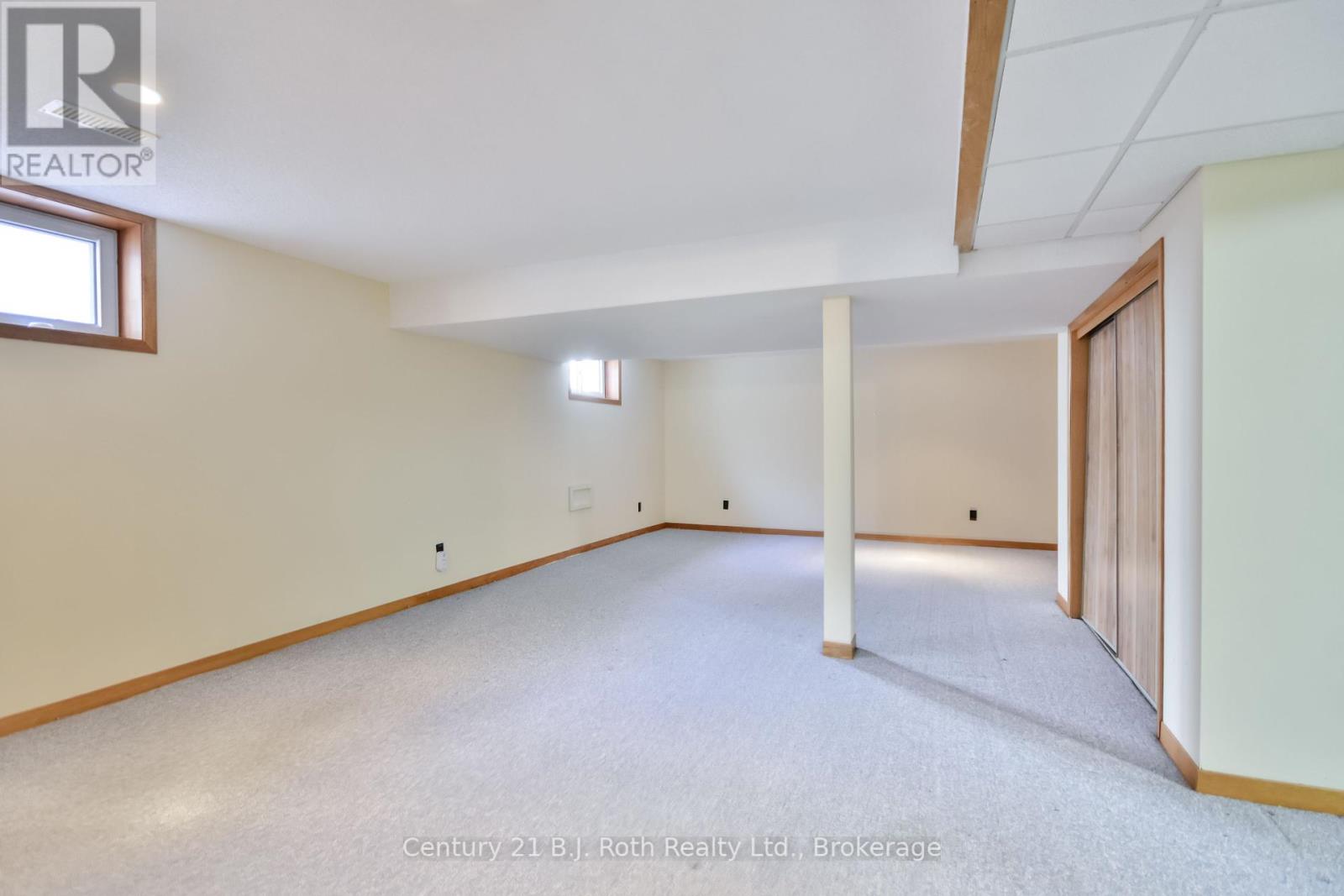 864 Midland Point Road, Midland, Ontario  L4R 5G2 - Photo 12 - S12014052