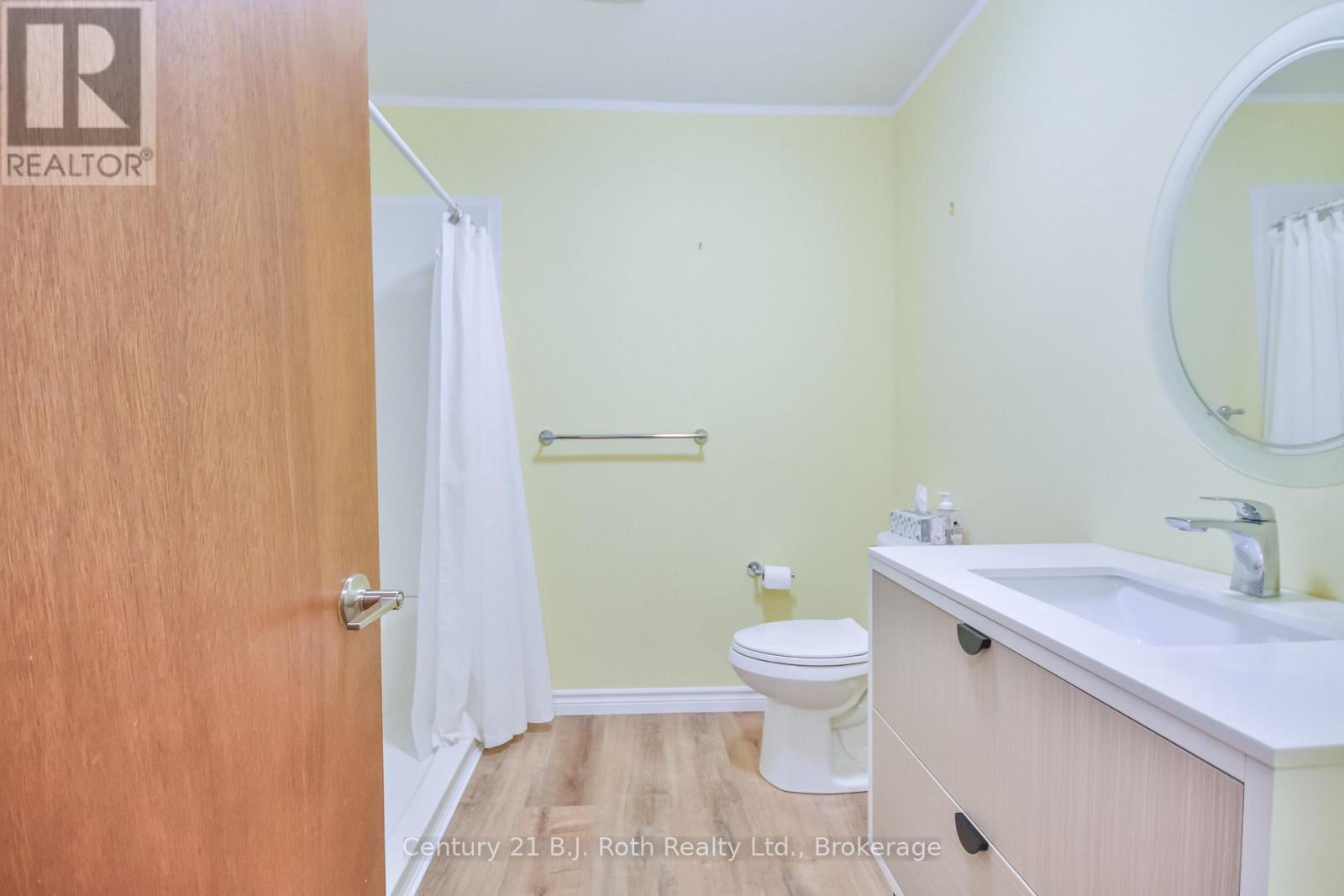 864 Midland Point Road, Midland, Ontario  L4R 5G2 - Photo 11 - S12014052