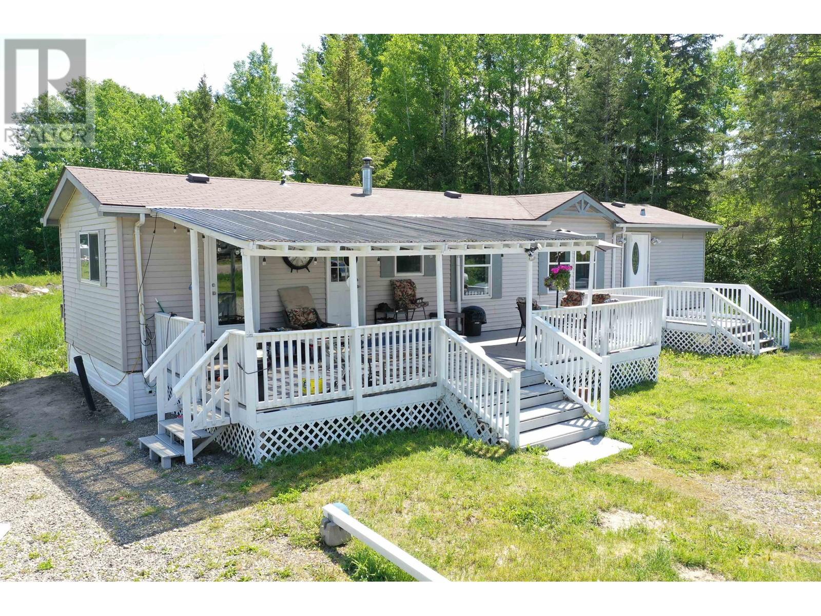 3688 Trembley Road, Quesnel, British Columbia  V2J 6S5 - Photo 2 - R3011457