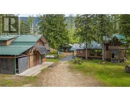 1598 Quast Road, seymour arm, British Columbia