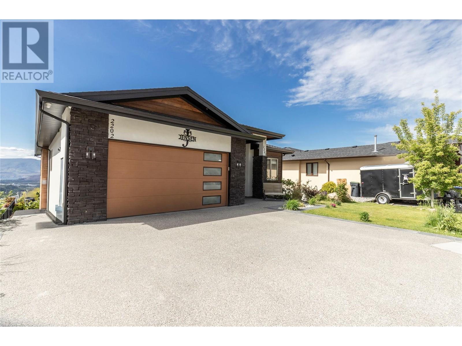 2202 Tramonto Court, Kelowna, British Columbia  V1P 1V1 - Photo 6 - 10350690