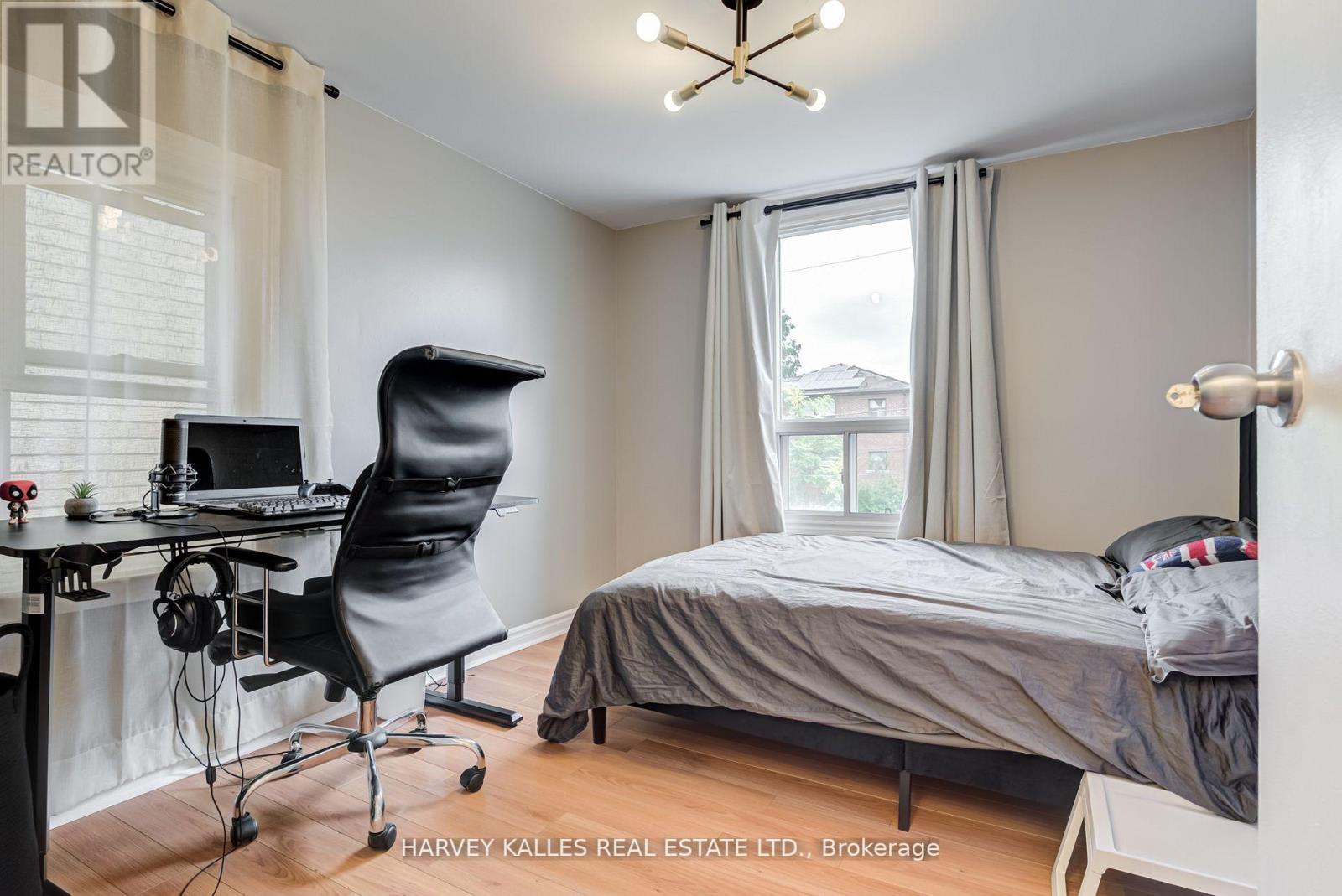 72 Thirteenth Street, Toronto, Ontario  M8V 3H6 - Photo 23 - W12051325