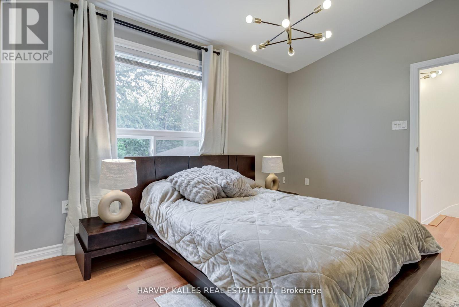 72 Thirteenth Street, Toronto, Ontario  M8V 3H6 - Photo 20 - W12051325