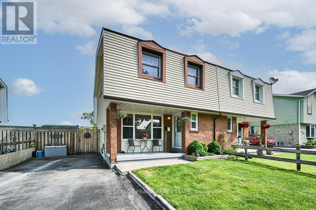 1323 FENELON CRESCENT, Oshawa, Ontario