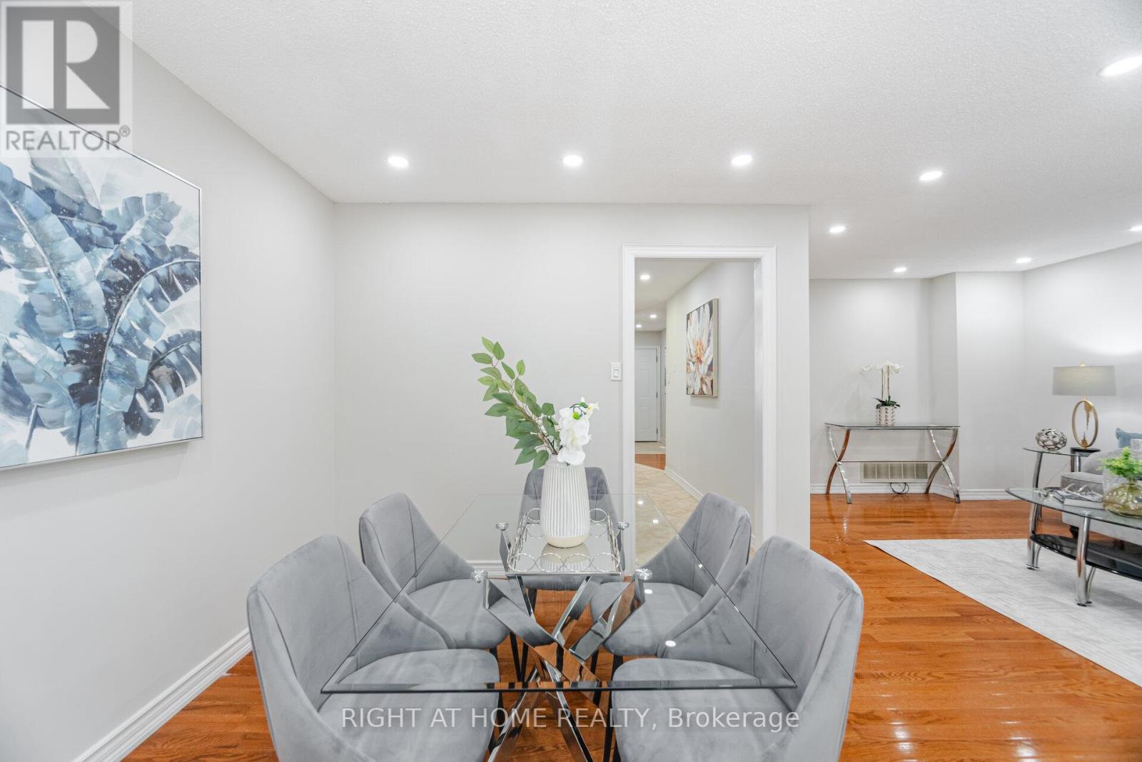 98 - 3600 Colonial Drive, Mississauga, Ontario  L5L 5P5 - Photo 10 - W12162551