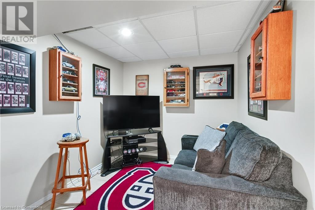 317 Jacqueline Boulevard, Hamilton, Ontario  L9B 2V7 - Photo 31 - 40736704