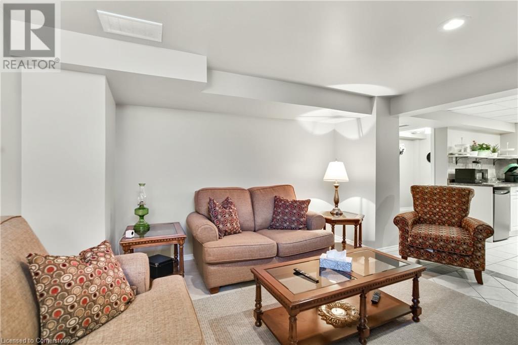 317 Jacqueline Boulevard, Hamilton, Ontario  L9B 2V7 - Photo 30 - 40736704
