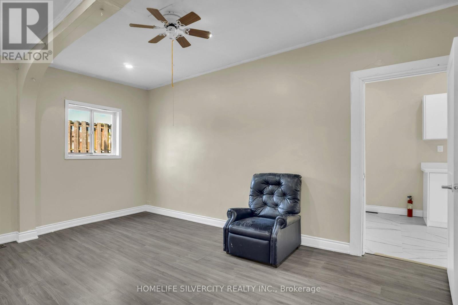 5 Pine Street S, Thorold (Thorold Downtown), Ontario  L2V 3L1 - Photo 13 - X12166966