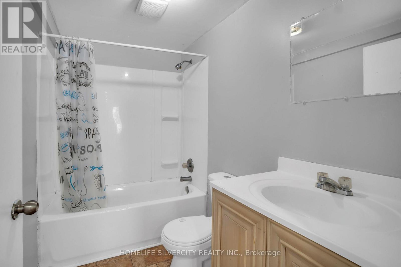 5 Pine Street S, Thorold (Thorold Downtown), Ontario  L2V 3L1 - Photo 18 - X12166966