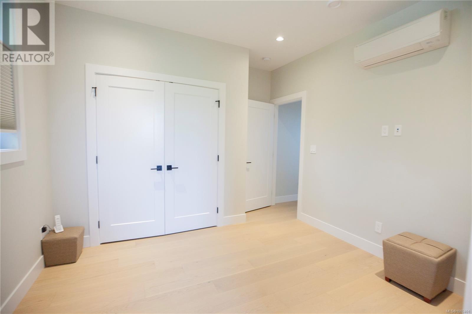 850 Snowdrop Ave, Saanich, British Columbia  V8Z 2N4 - Photo 45 - 1002401