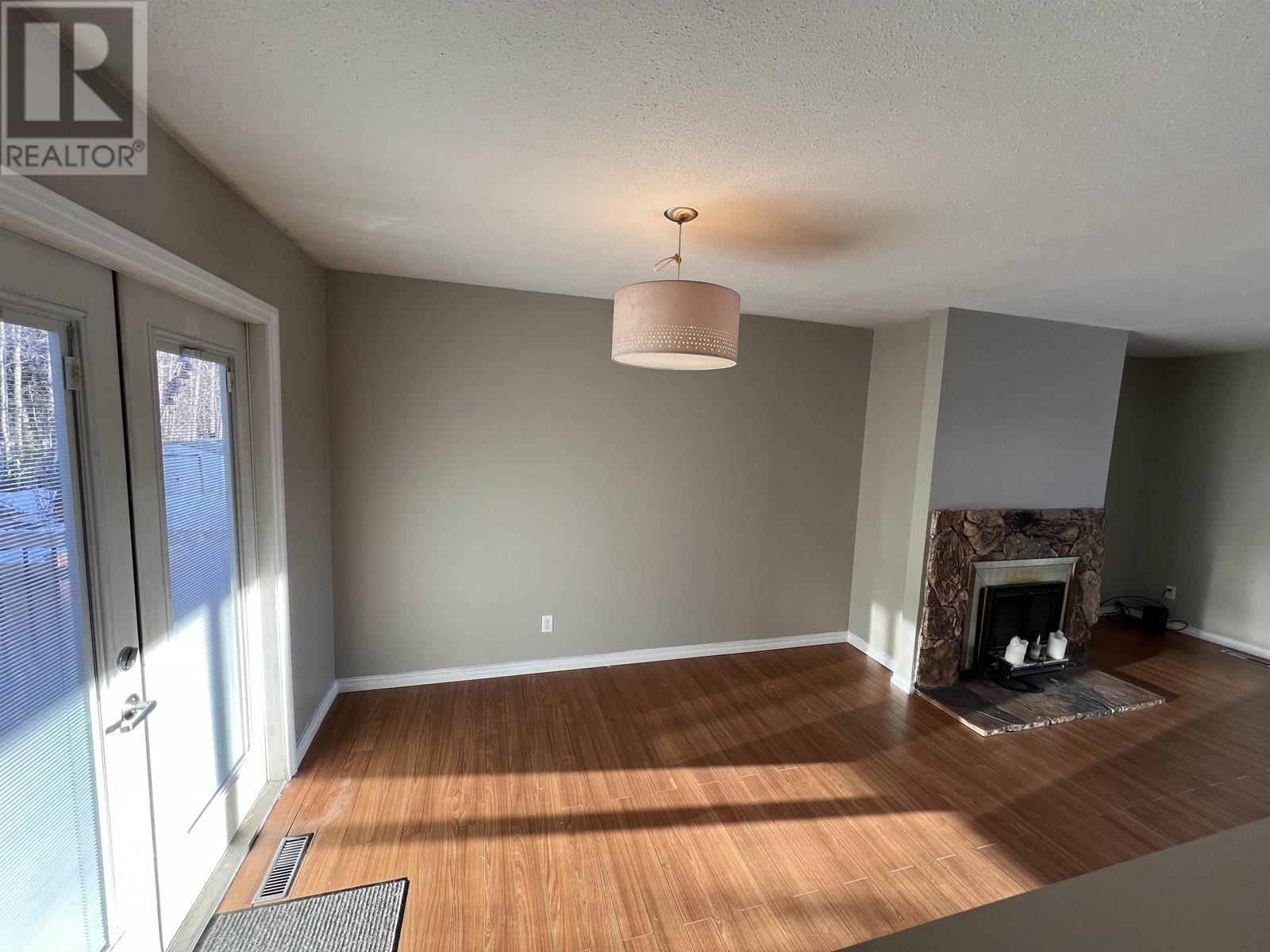 5320 Tamarack Crescent, Fort Nelson, British Columbia  V0C 1R0 - Photo 8 - R3011261