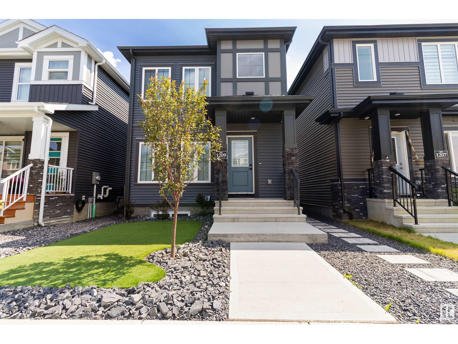 1209 EATON LN NW, Edmonton, Alberta