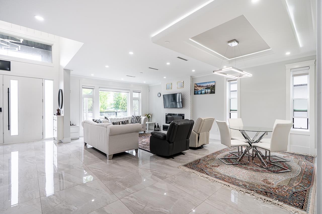 9417 132A STREET, surrey, British Columbia