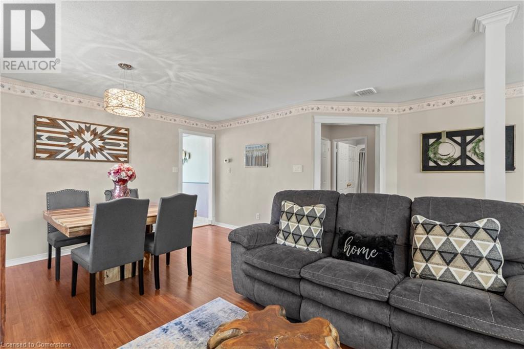 6 Madison Court E, Welland, Ontario  L3C 7G3 - Photo 10 - 40737678