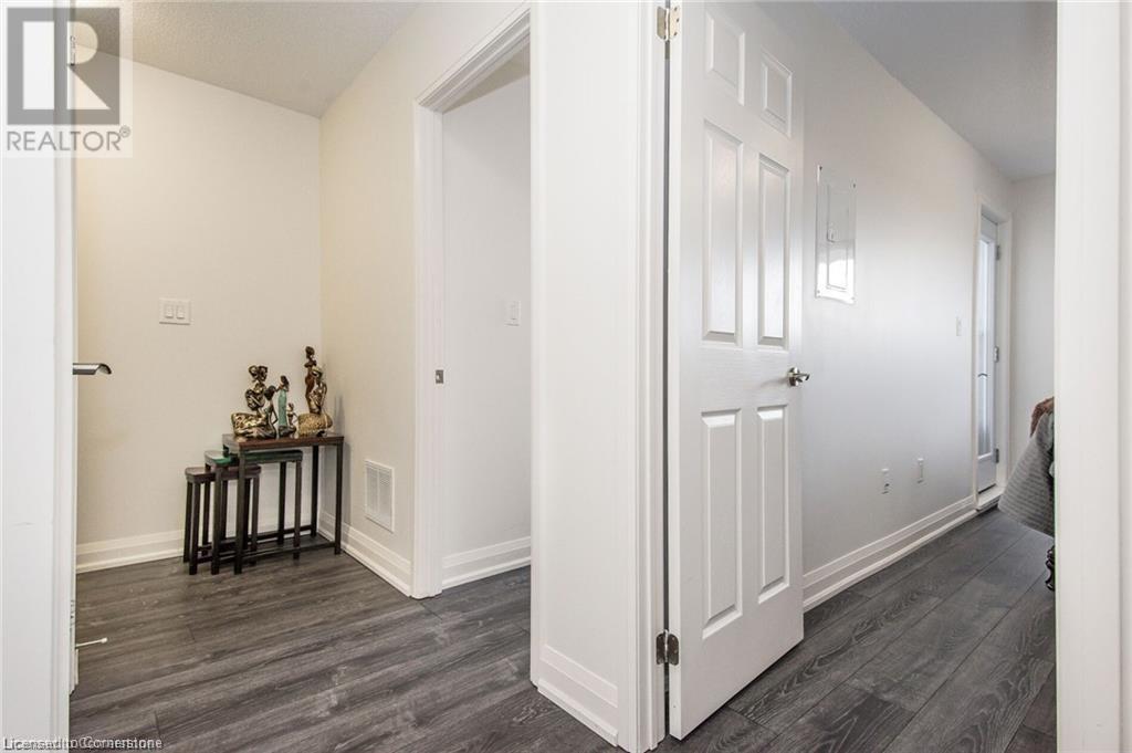 350 Fisher Mills Road Unit# 27, Cambridge, Ontario  N3C 0G8 - Photo 17 - 40736621