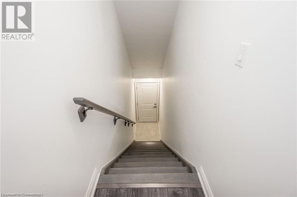 350 Fisher Mills Road Unit# 27, Cambridge, Ontario  N3C 0G8 - Photo 7 - 40736621
