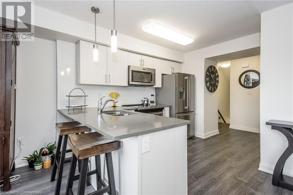 350 Fisher Mills Road Unit# 27, Cambridge, Ontario  N3C 0G8 - Photo 9 - 40736621