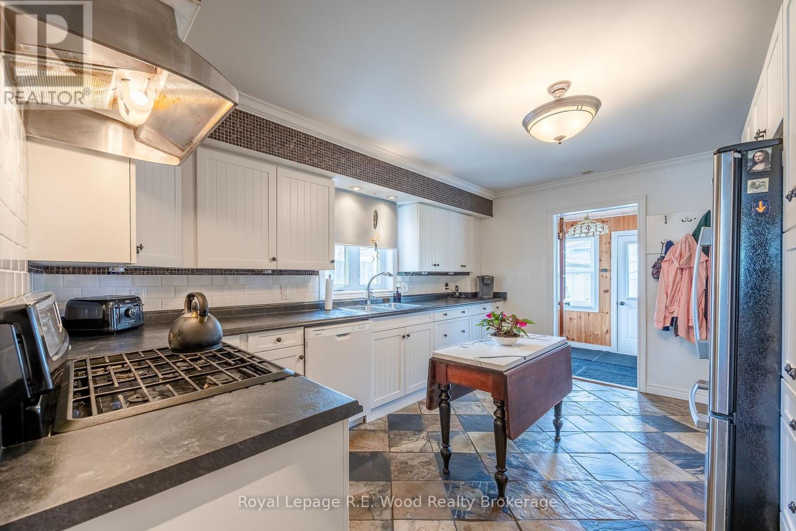 25 Edison Drive, Bayham, Ontario  N0J 1Z0 - Photo 12 - X12196737