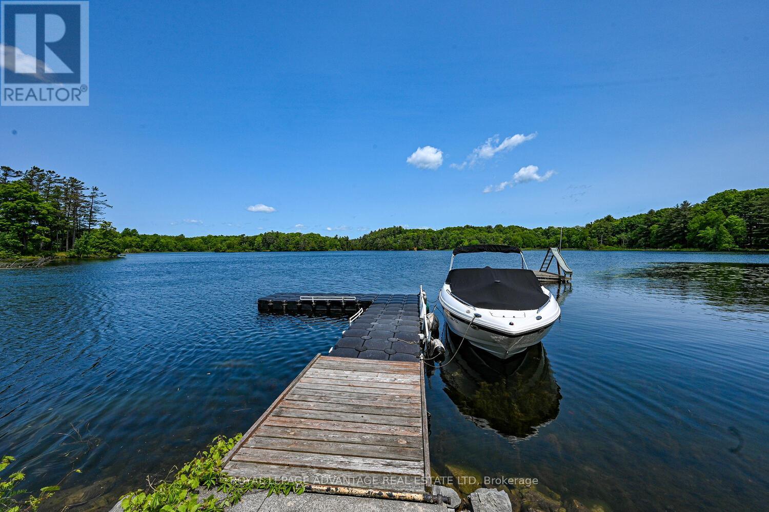 832 Klon Lane, Leeds And The Thousand Islands, Ontario  K0H 2N0 - Photo 33 - X12196649