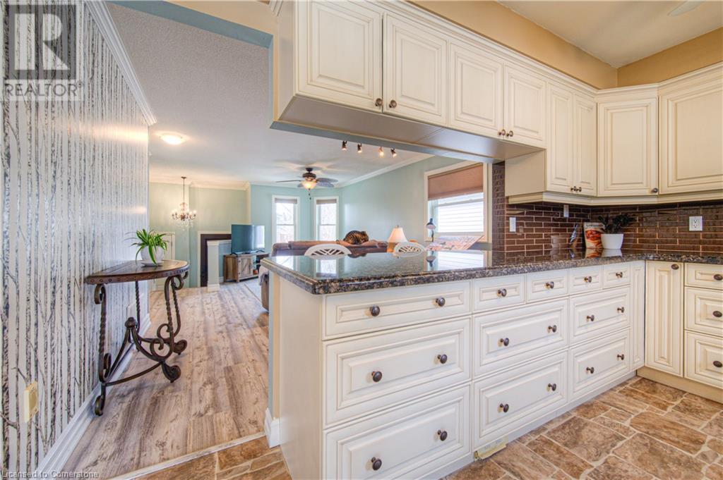 309 Christopher Drive, Cambridge, Ontario  N1P 1A1 - Photo 7 - 40737658