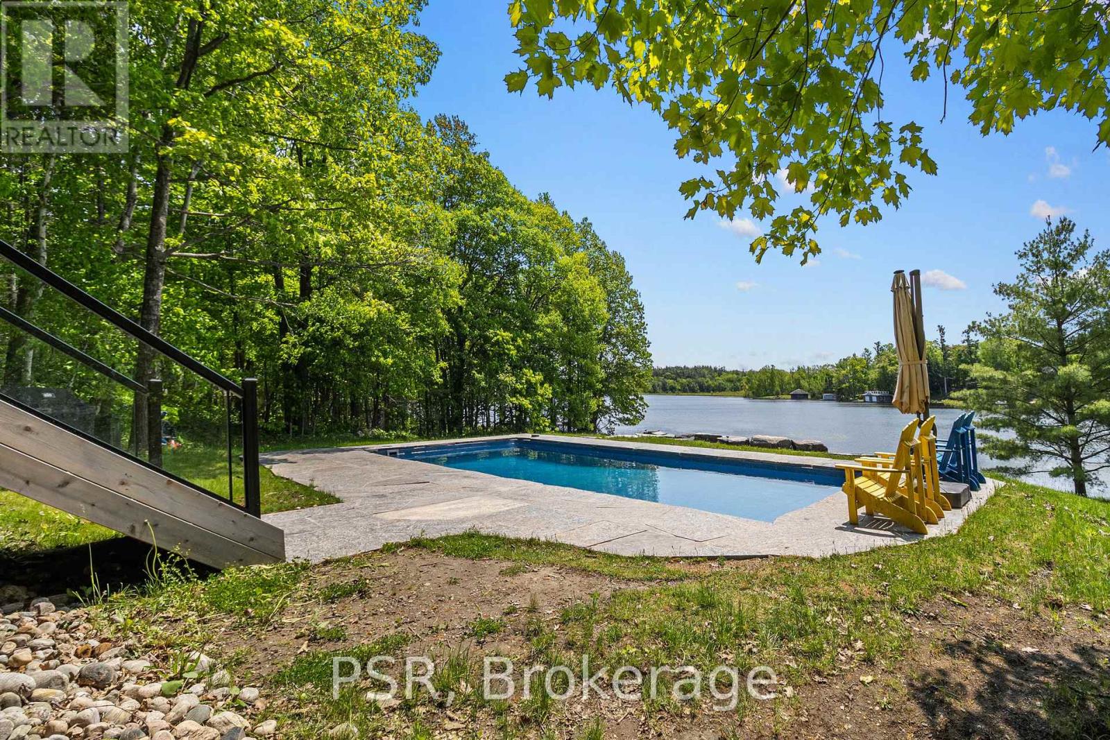 1030 South Sunset Bay Road, Gravenhurst, Ontario  P1P 1R2 - Photo 40 - X12196722