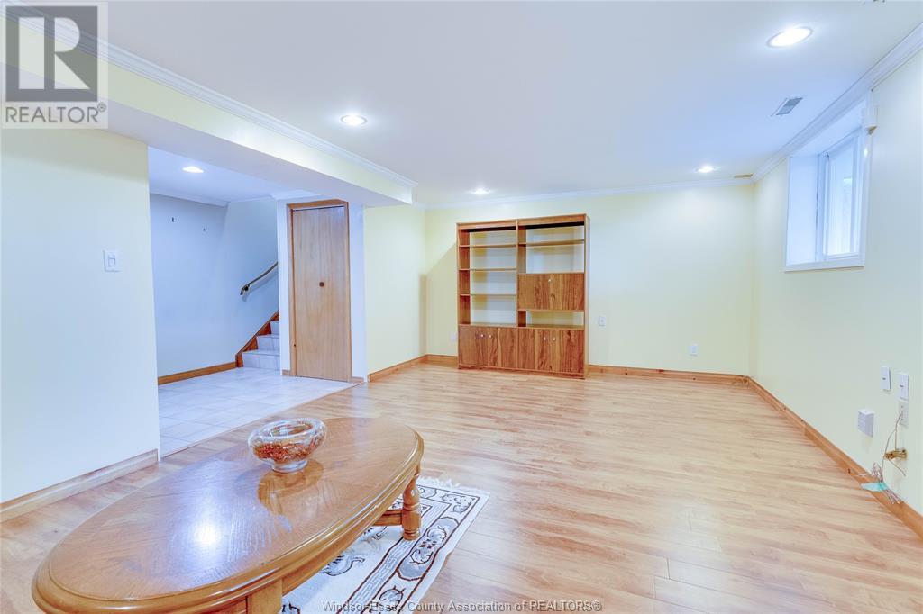 9635 Kerby Road, Windsor, Ontario  N8R 1K1 - Photo 13 - 25014166