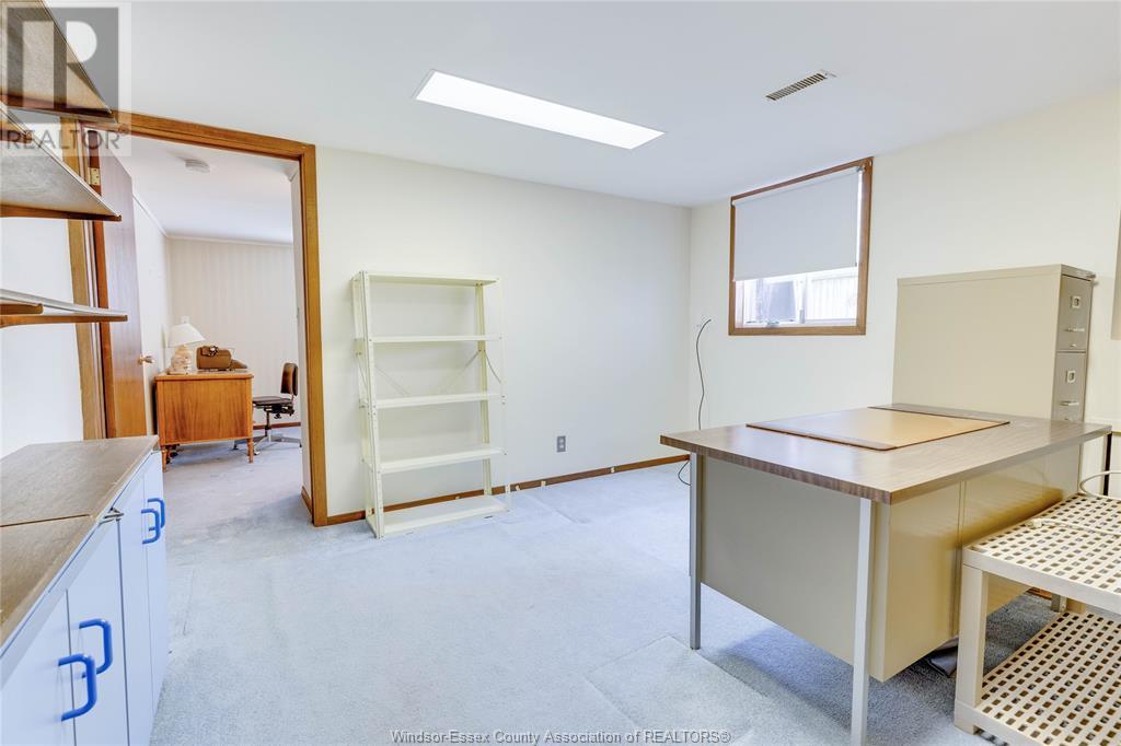 9635 Kerby Road, Windsor, Ontario  N8R 1K1 - Photo 17 - 25014166