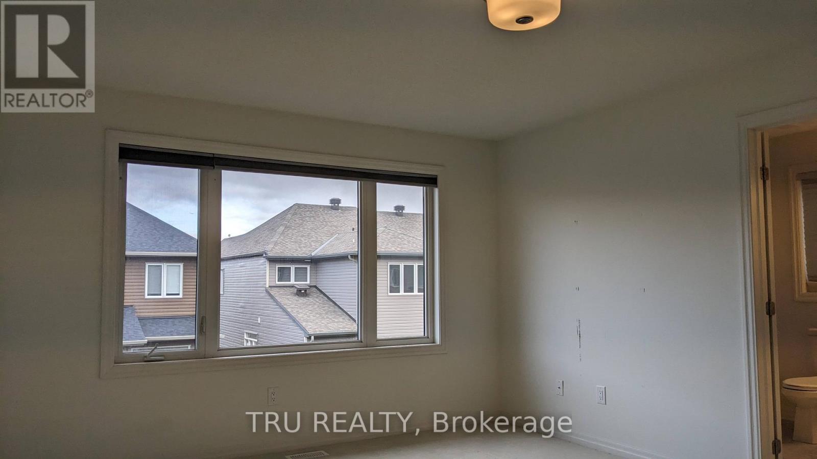 550 Rioja Street, Ottawa, Ontario  K2S 0V8 - Photo 13 - X12196626