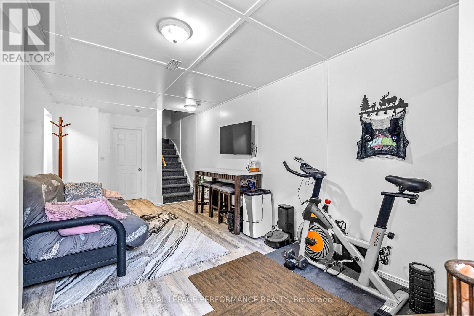 13 Milner Downs Crescent, Ottawa, Ontario  K2M 2S3 - Photo 26 - X12196685