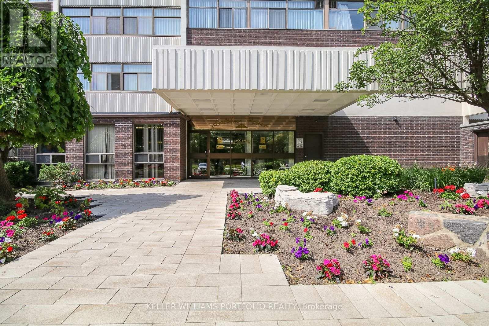 702 - 100 Antibes Drive, Toronto, Ontario  M2R 3N1 - Photo 2 - C12196651