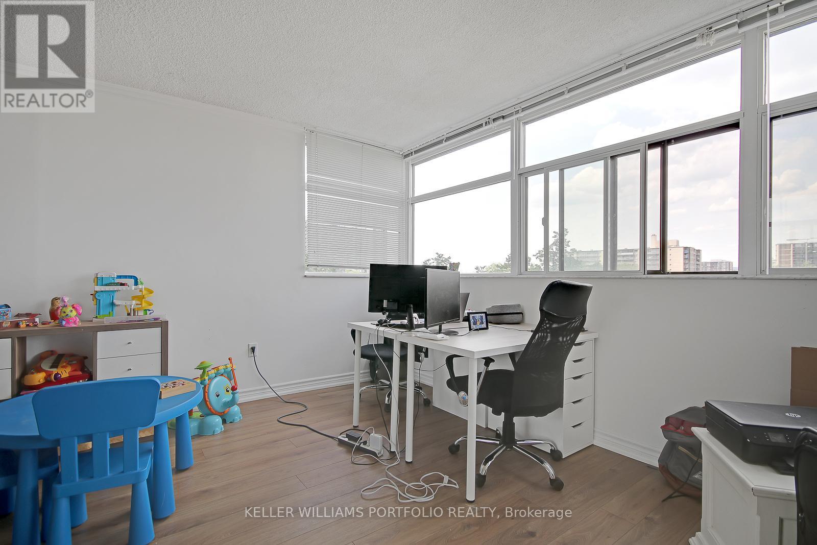 702 - 100 Antibes Drive, Toronto, Ontario  M2R 3N1 - Photo 8 - C12196651