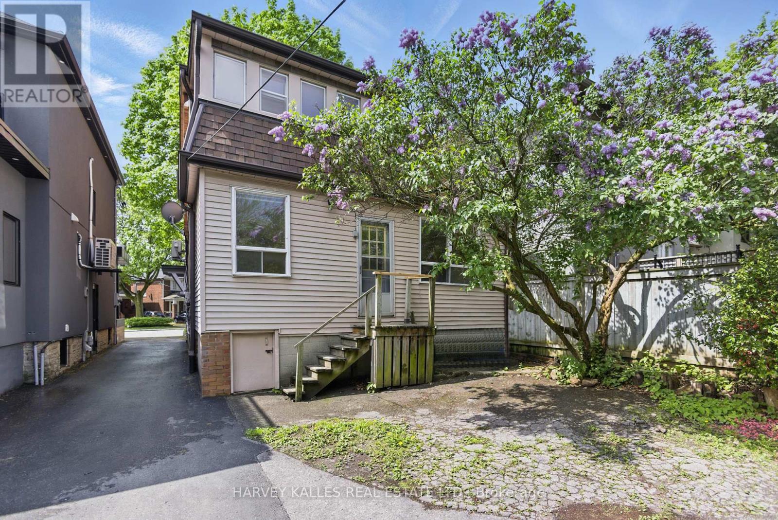 24 Yonge Boulevard, Toronto, Ontario  M5M 3G5 - Photo 49 - C12196657