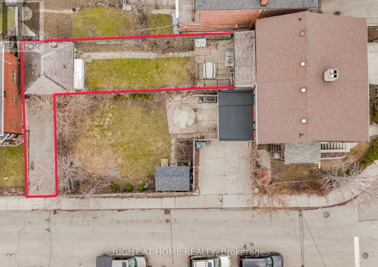 610 Lauder Avenue, Toronto, Ontario  M6E 3J7 - Photo 39 - C12196710
