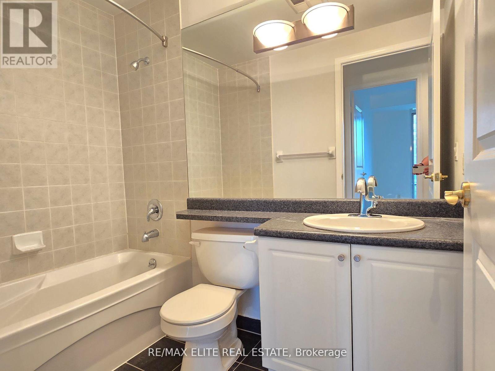 Lp05 - 28 Byng Avenue, Toronto, Ontario  M2N 7H4 - Photo 8 - C12196723