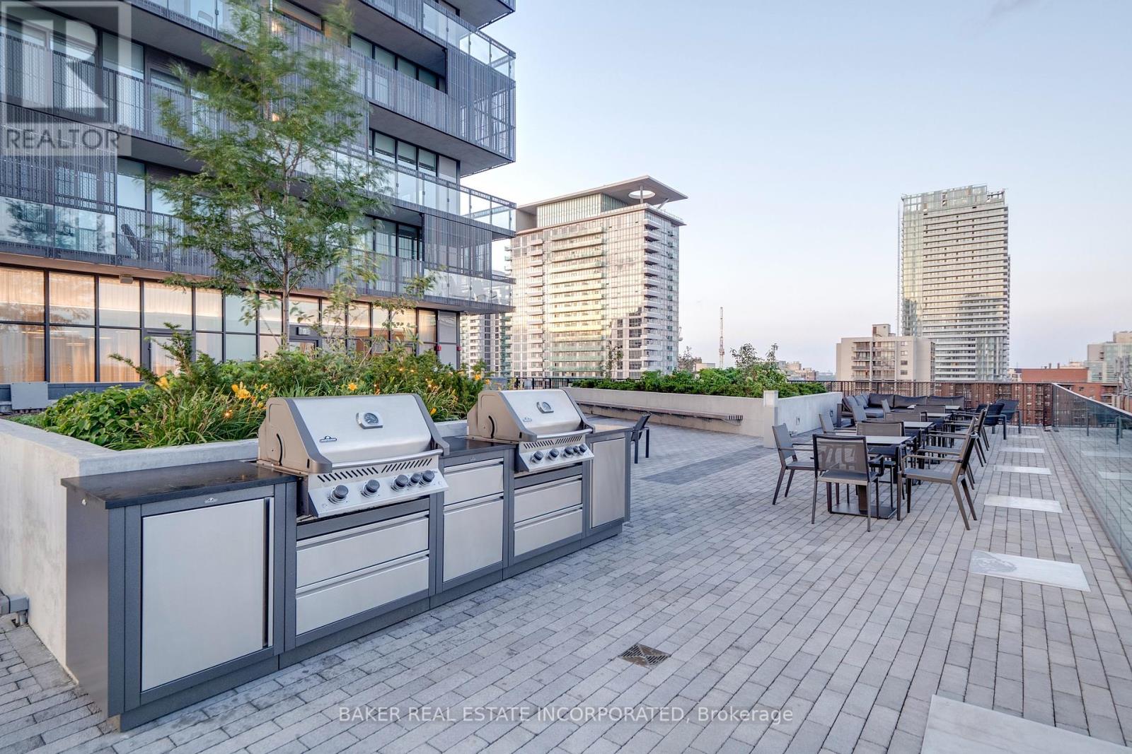 2701 - 15 Roehampton Avenue, Toronto, Ontario  M4P 0C2 - Photo 7 - C12196750