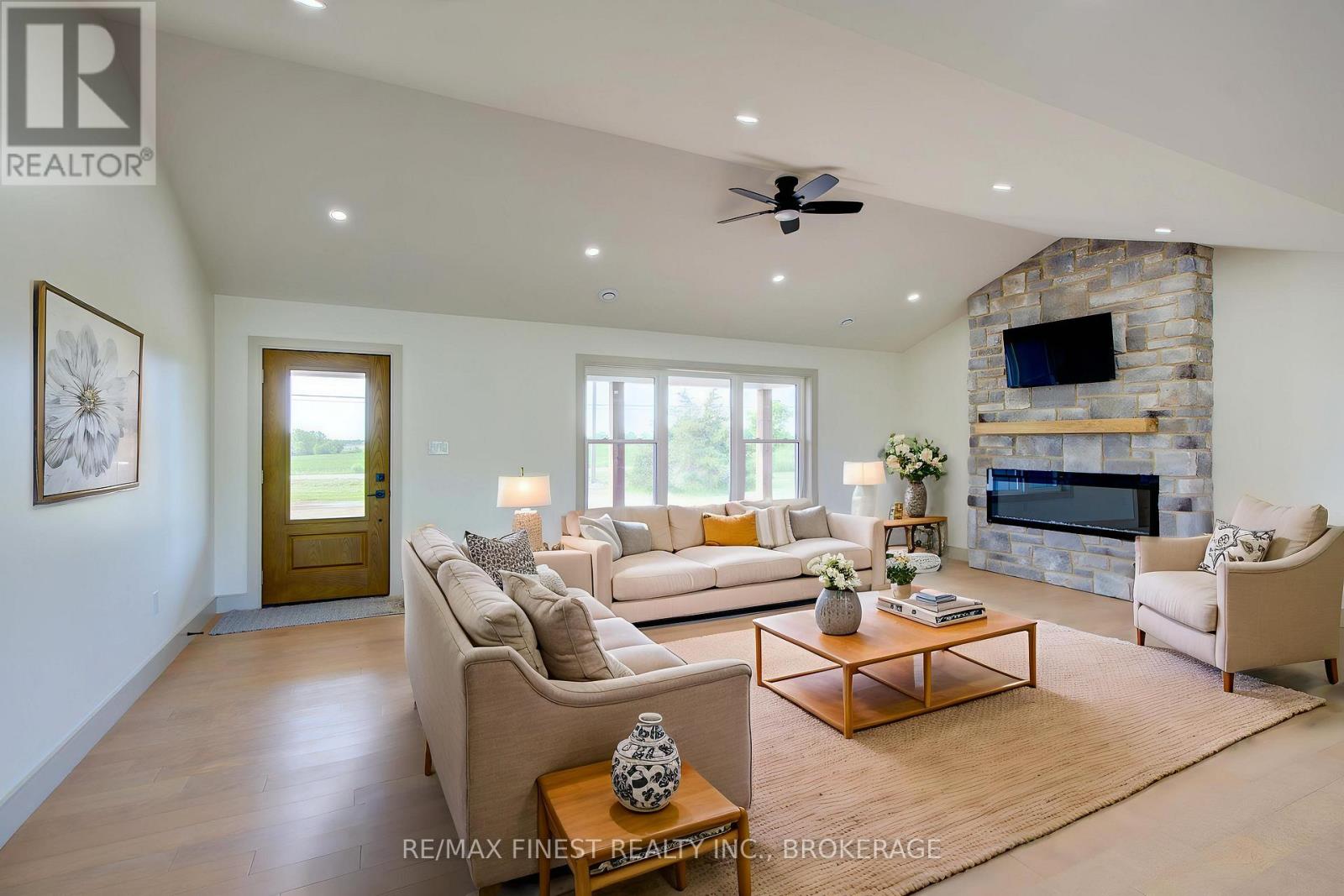 2206 Sands Road, Frontenac, Ontario  K0H 1H0 - Photo 6 - X12196695