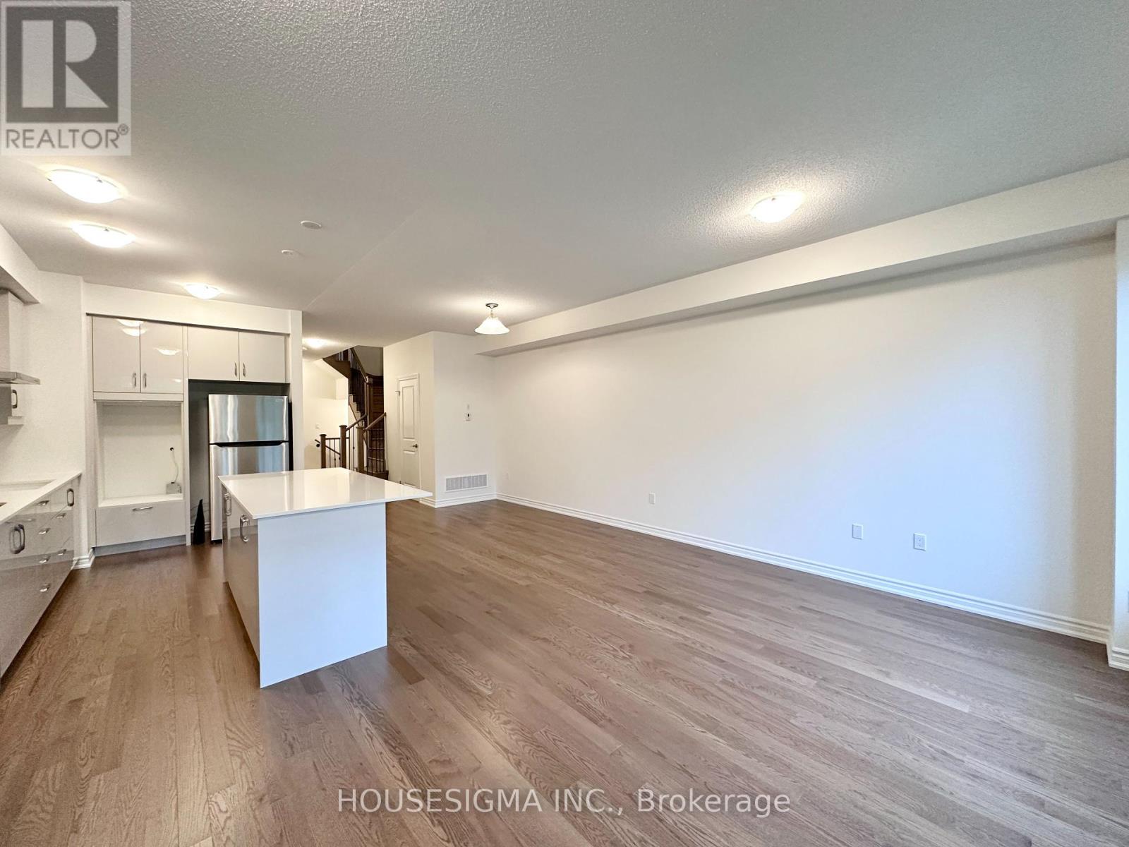549 Celandine Terrace, Milton, Ontario  L9T 2X5 - Photo 7 - W12171041