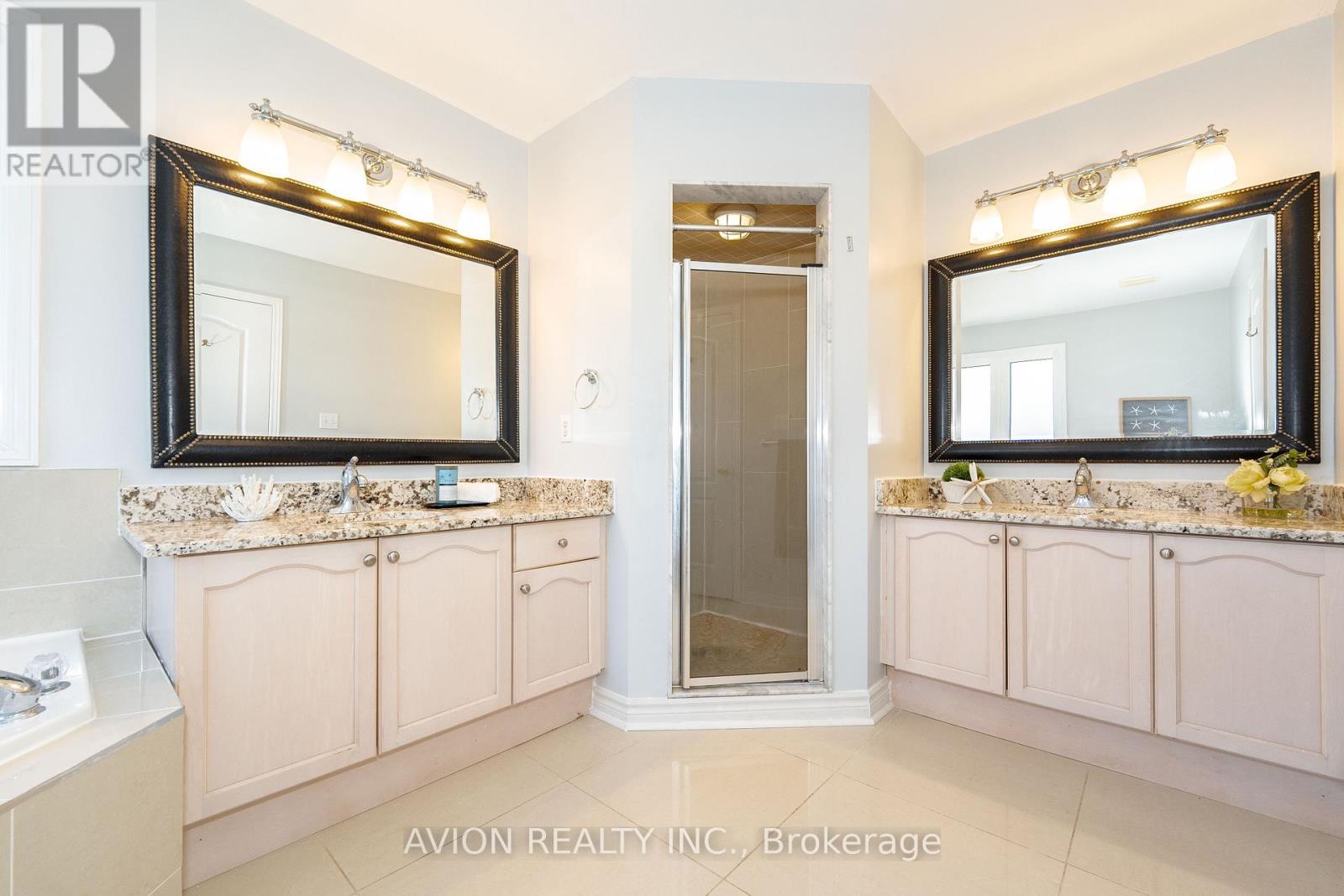 2 Greengage Street, Markham, Ontario  L6E 1X9 - Photo 22 - N12196630