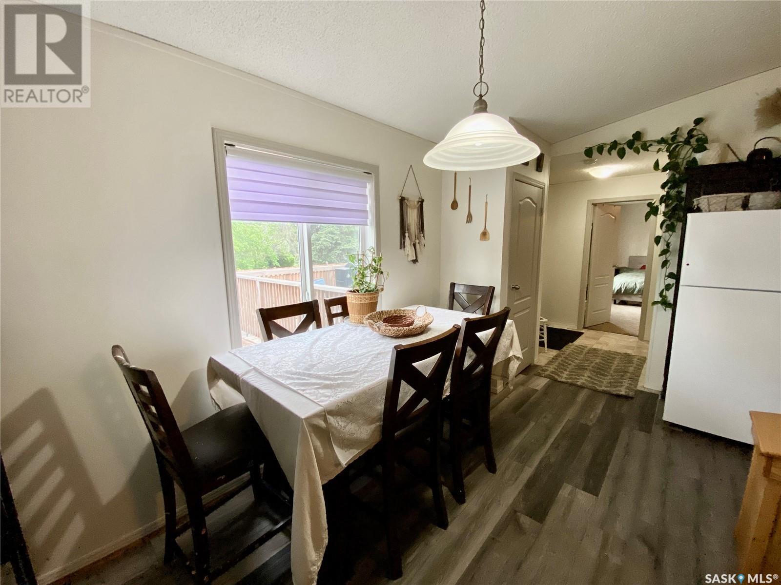 114 3 Street E, Carnduff, Saskatchewan  S0C 0S0 - Photo 11 - SK008308