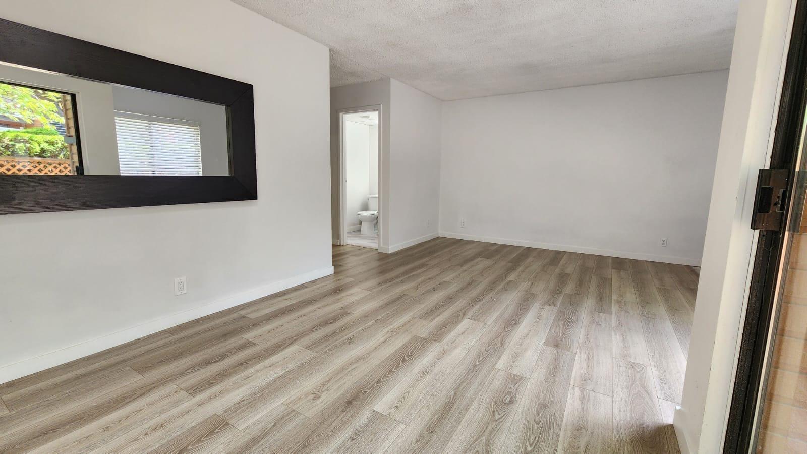 1712 10620 150 Street, Surrey, British Columbia  V3R 7K2 - Photo 5 - R3009759