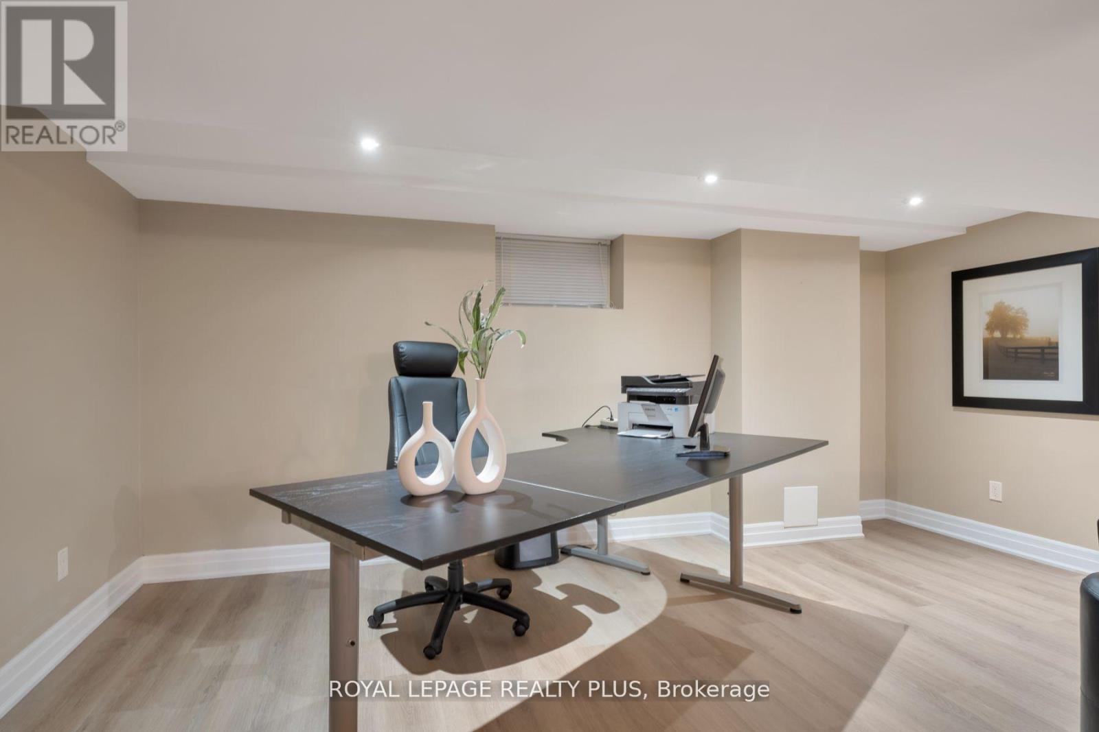2034 Harvest Drive, Mississauga, Ontario  L4Y 1T6 - Photo 33 - W12196619