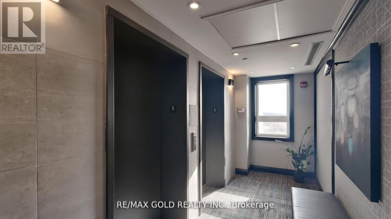 521 - 200 Lagerfeld Drive, Brampton, Ontario  L7A 5G5 - Photo 5 - W12196628