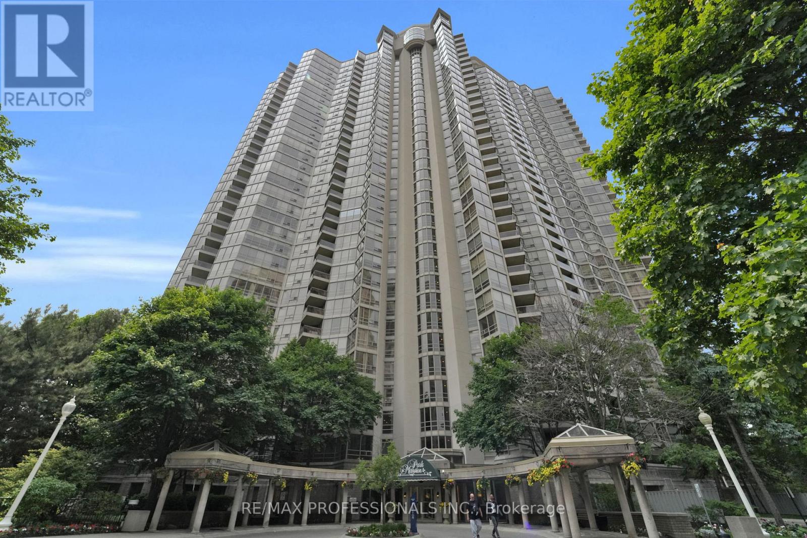 905 - 45 Kingsbridge Garden Circle, Mississauga, Ontario  L5R 3K4 - Photo 49 - W12196706