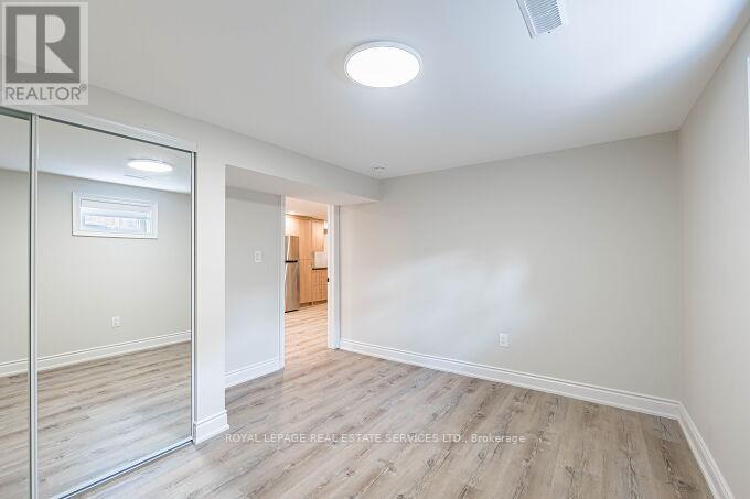 500 Chantenay Drive, Mississauga, Ontario  L5A 1G2 - Photo 34 - W12196739