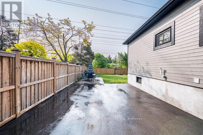 500 Chantenay Drive, Mississauga, Ontario  L5A 1G2 - Photo 38 - W12196739