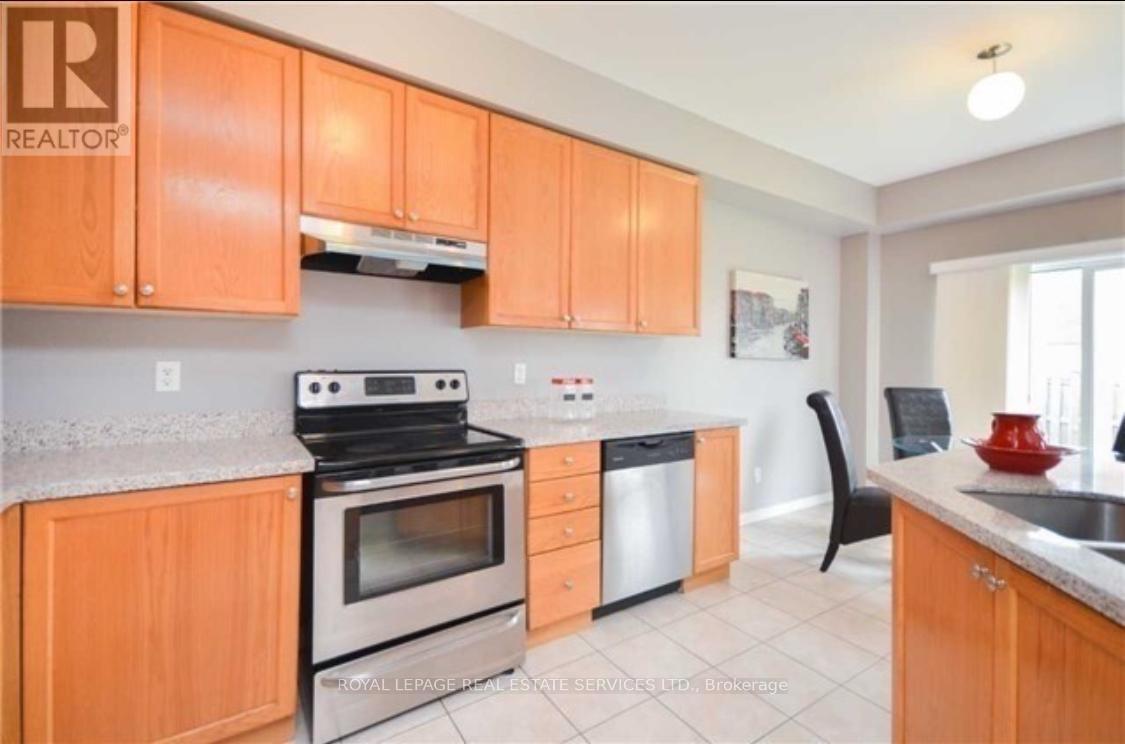 17 Owens Road, Brampton, Ontario  L6X 0S1 - Photo 6 - W12196071