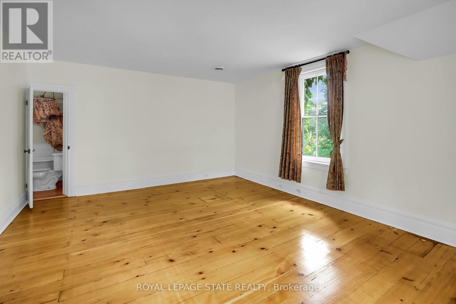 262 Main Street W, Grimsby (Grimsby West), Ontario  L3M 1S4 - Photo 37 - X12196696