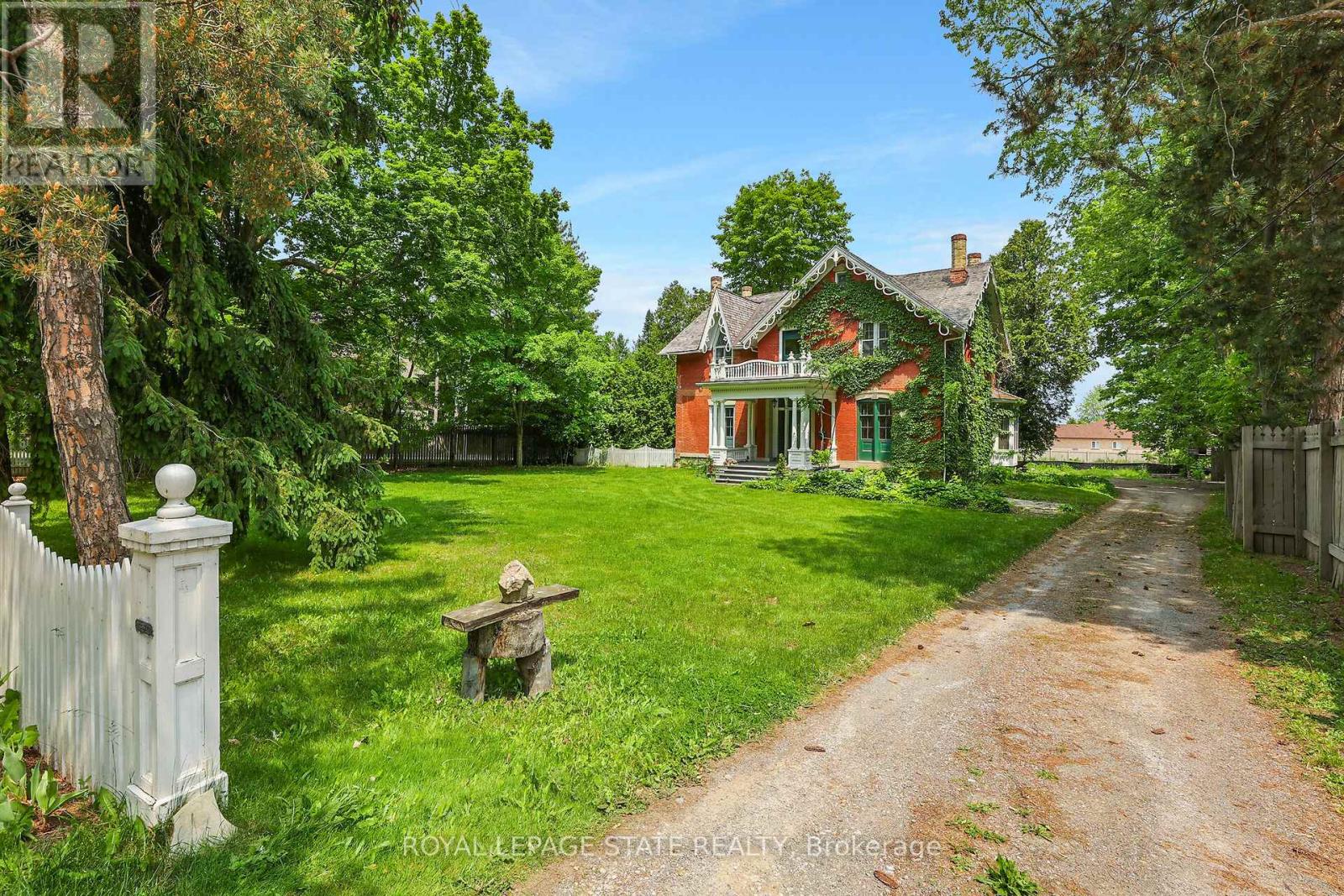 262 Main Street W, Grimsby (Grimsby West), Ontario  L3M 1S4 - Photo 9 - X12196696